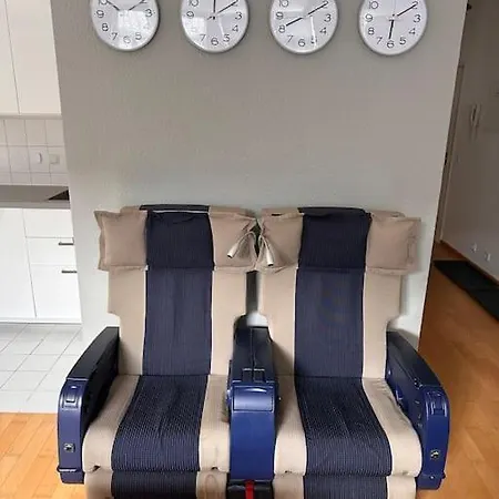 Fliegerlounge-ferienwohnung Am Stadtpark Apartment